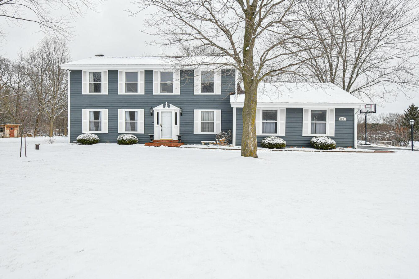 6040 S Aberdeen Dr - Sold FULL PRICE in 3 Days!!
